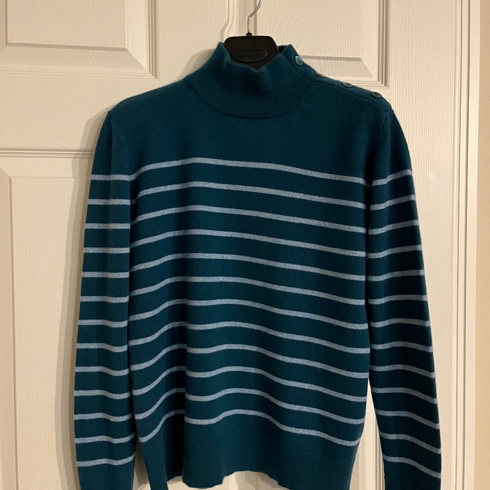 Kinross cashmere sweater, size Small, dark teal and light green stripes